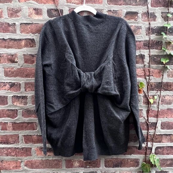 NEW COS Bow Detail Dark Grey Oversized Relaxed Fit Merino Wool Crew Sweater Top - Picture 5 of 8